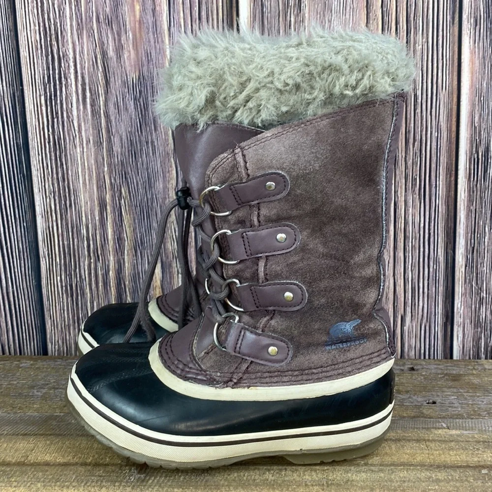 Kids Sorel Joan Of Arctic Purple Suede Snow Boots- Size 1